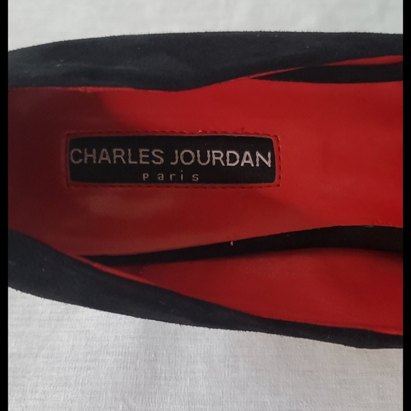Charles Jourdan black suede pumps shoes - Picture 8 of 11